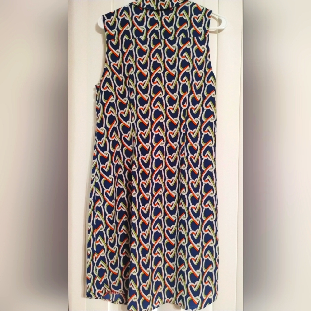 Cabi- Collared Button Front Heart Link Sleeveless… - image 3